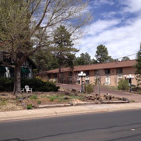 Mountain Haven Inn パイントップ・レイクサイド エクステリア 写真