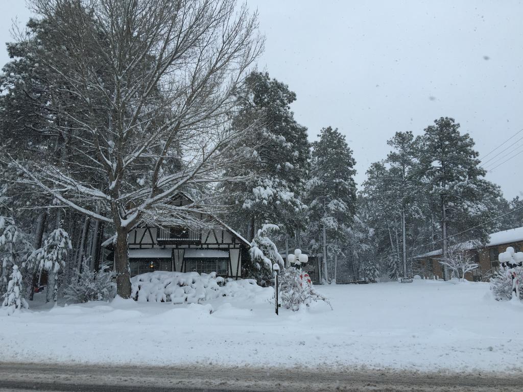 Mountain Haven Inn パイントップ・レイクサイド 部屋 写真