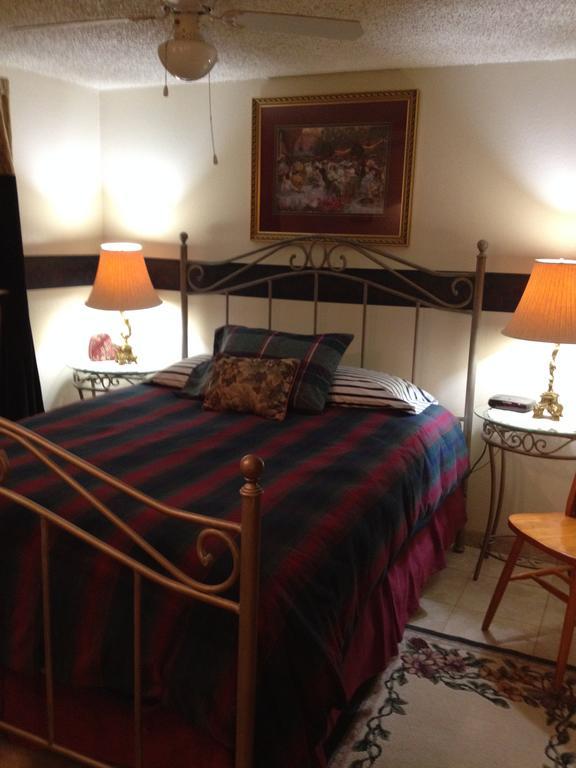 Mountain Haven Inn パイントップ・レイクサイド 部屋 写真