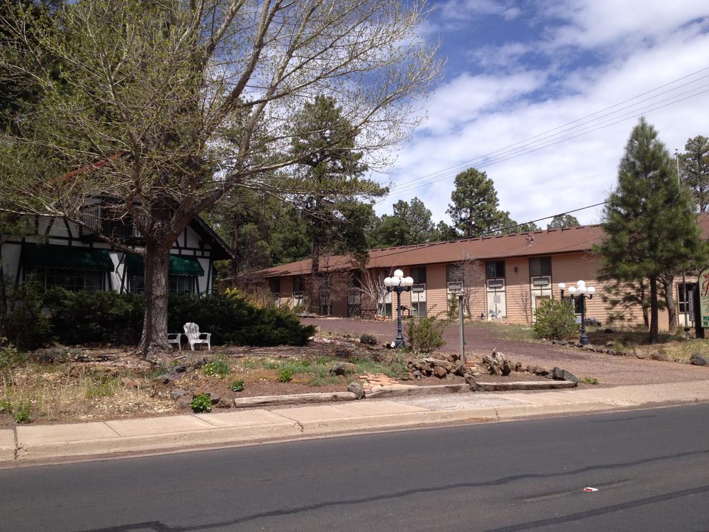 Mountain Haven Inn パイントップ・レイクサイド エクステリア 写真