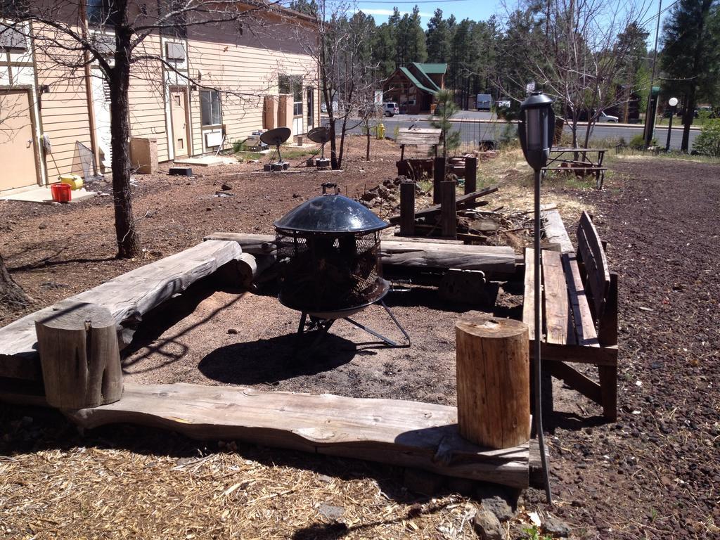 Mountain Haven Inn パイントップ・レイクサイド エクステリア 写真