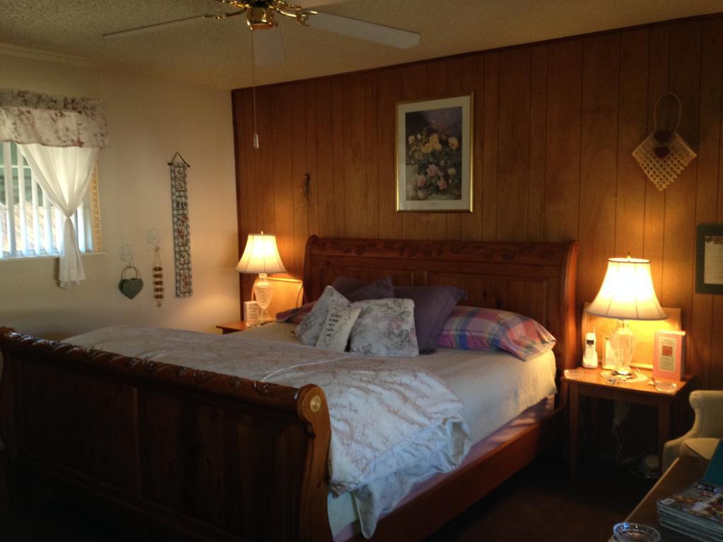 Mountain Haven Inn パイントップ・レイクサイド 部屋 写真