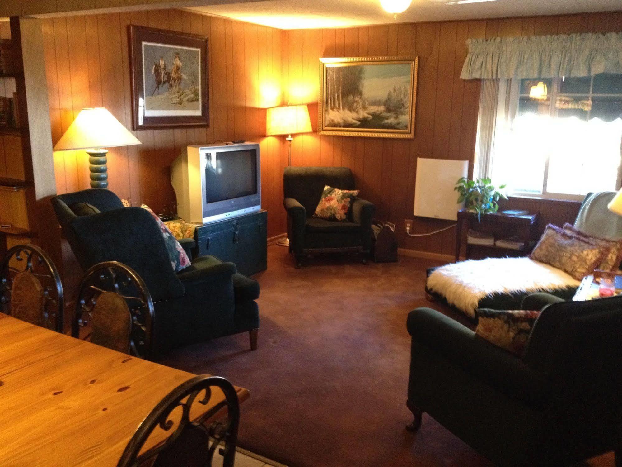Mountain Haven Inn パイントップ・レイクサイド エクステリア 写真