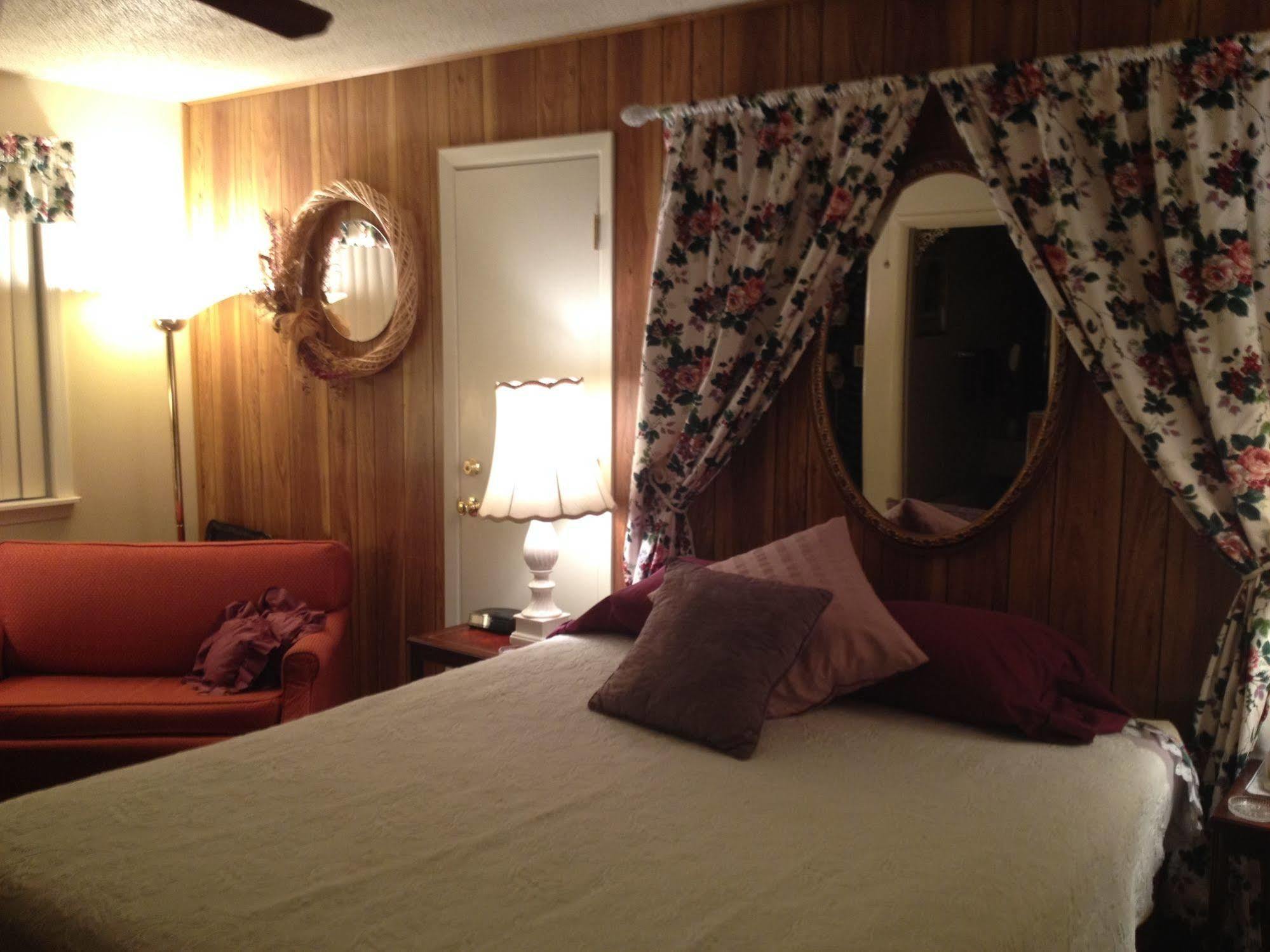 Mountain Haven Inn パイントップ・レイクサイド エクステリア 写真