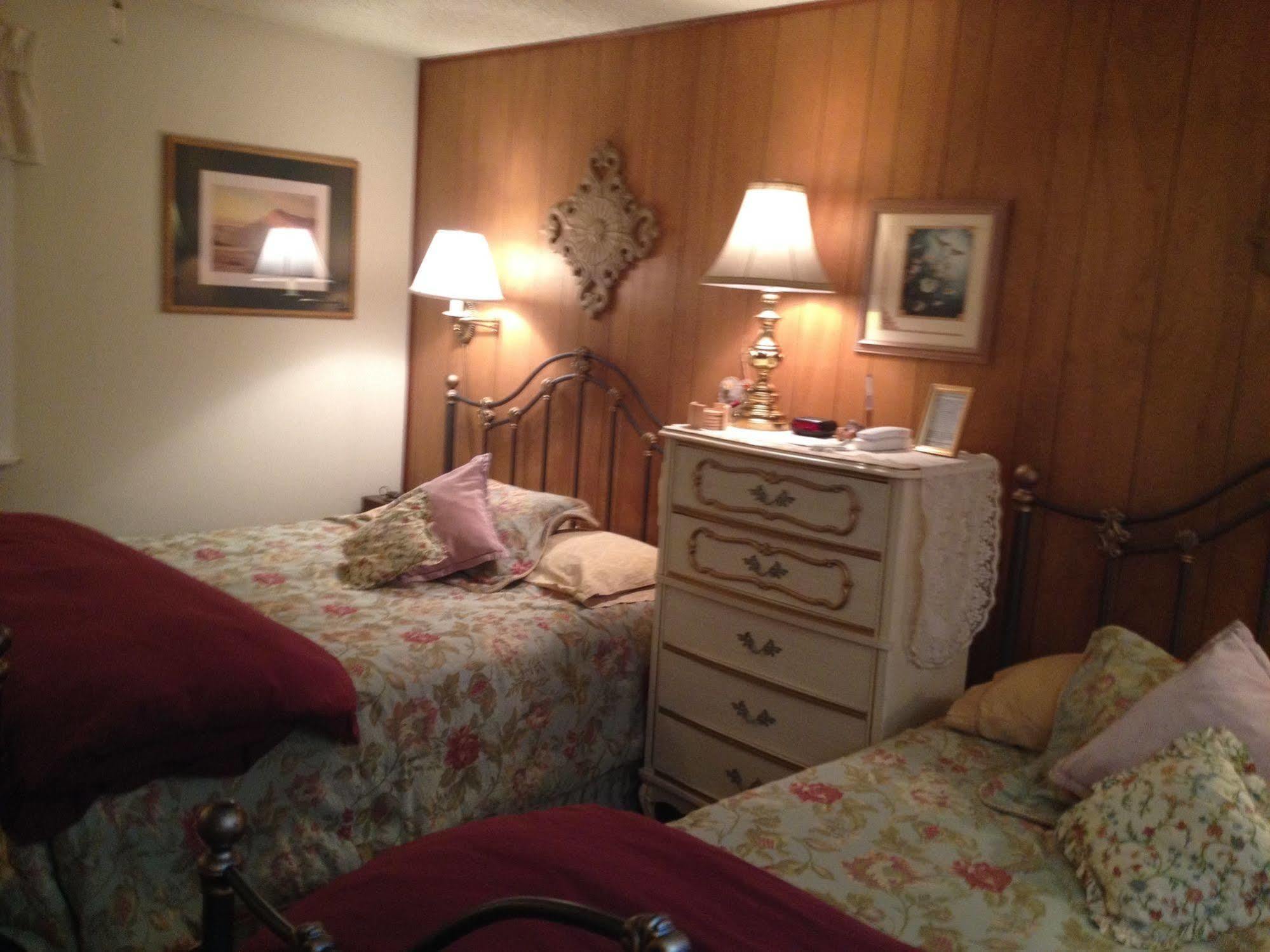 Mountain Haven Inn パイントップ・レイクサイド エクステリア 写真