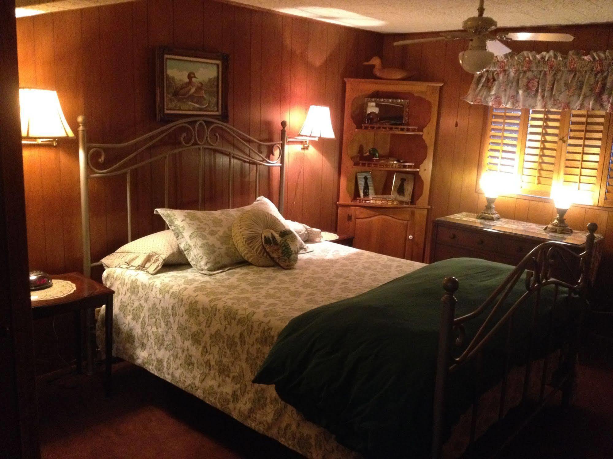 Mountain Haven Inn パイントップ・レイクサイド エクステリア 写真